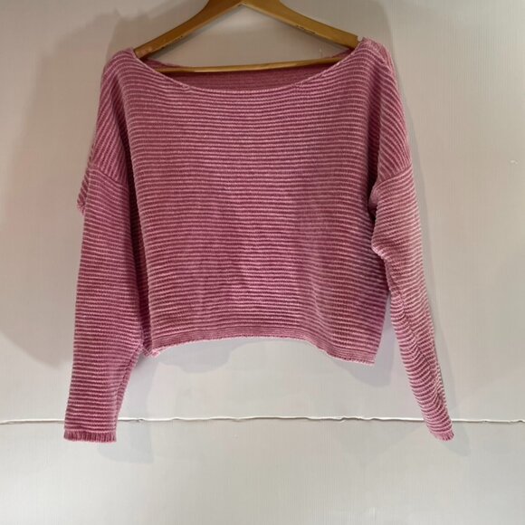 Garage Women's Light Pink Fuzzy Cropped Sweater- Sz L - Picture 1 of 3